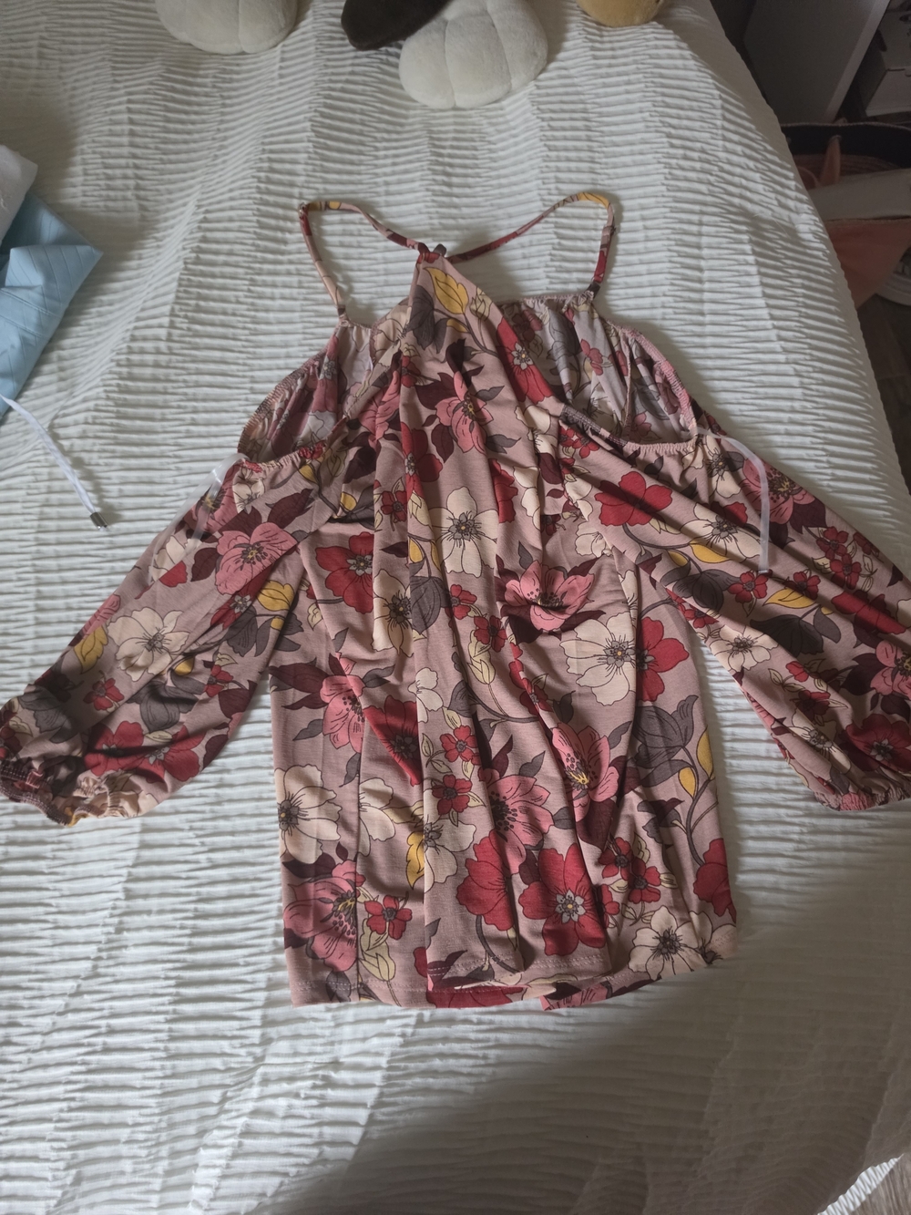 Naif Brand Floral Cold-Shoulder Blouse in Pink Size Medium